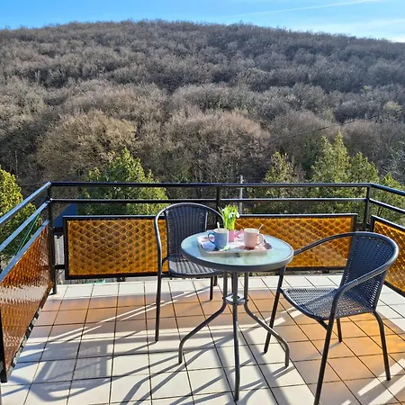 Holiday home Marti-lak